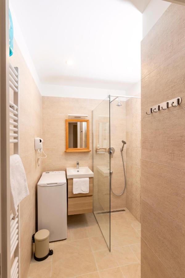 Paha-Paha Modern Apartment With Sea View, Fast Wi-Fi, And Free Parking! Rijeka Buitenkant foto