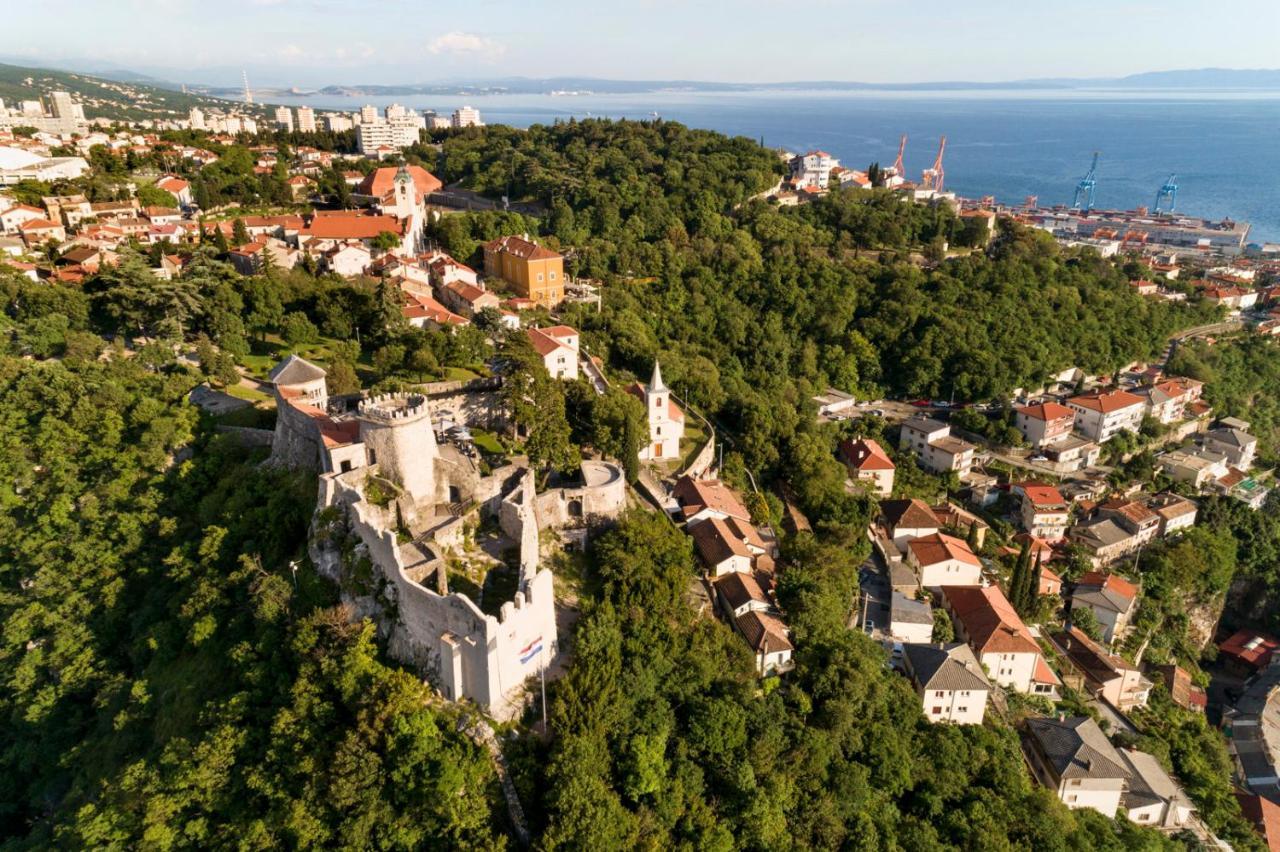 Paha-Paha Modern Apartment With Sea View, Fast Wi-Fi, And Free Parking! Rijeka Buitenkant foto