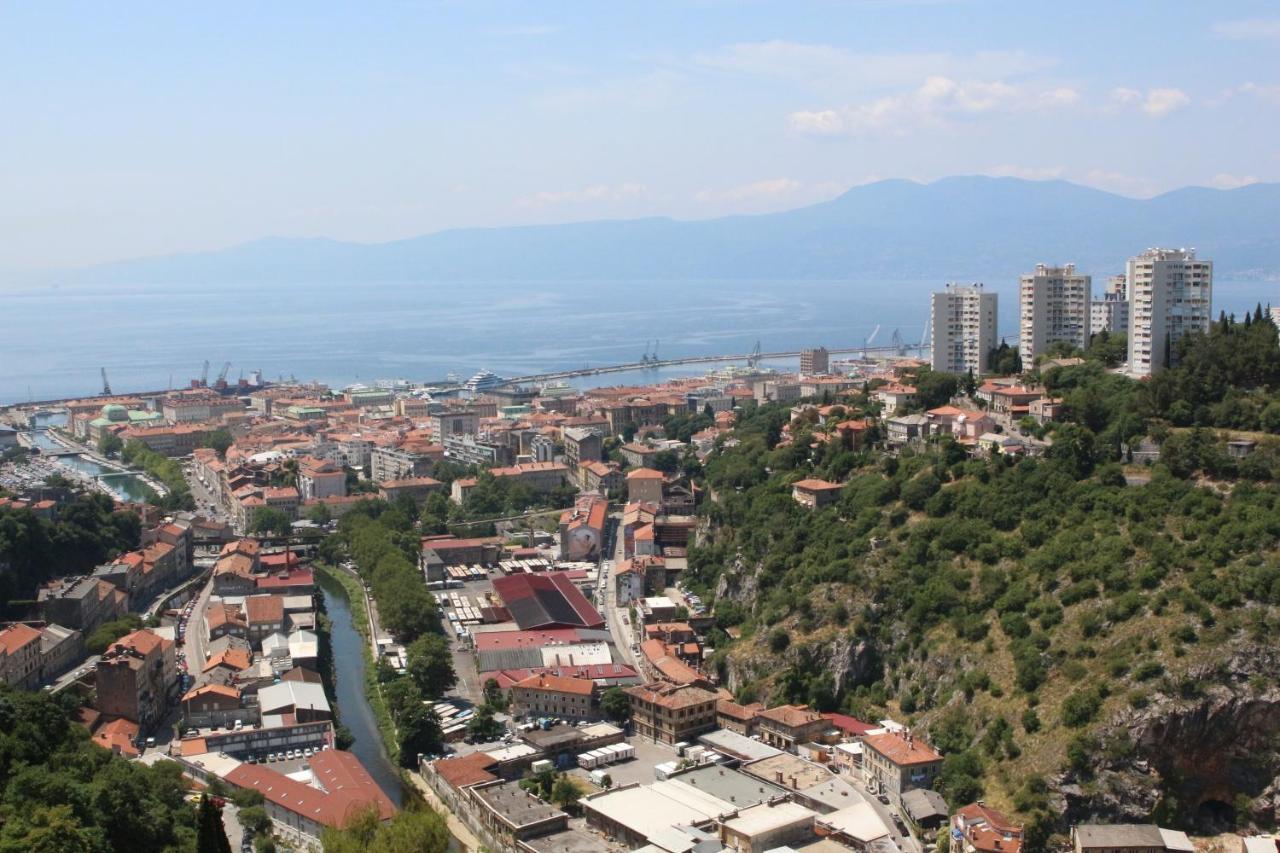 Paha-Paha Modern Apartment With Sea View, Fast Wi-Fi, And Free Parking! Rijeka Buitenkant foto